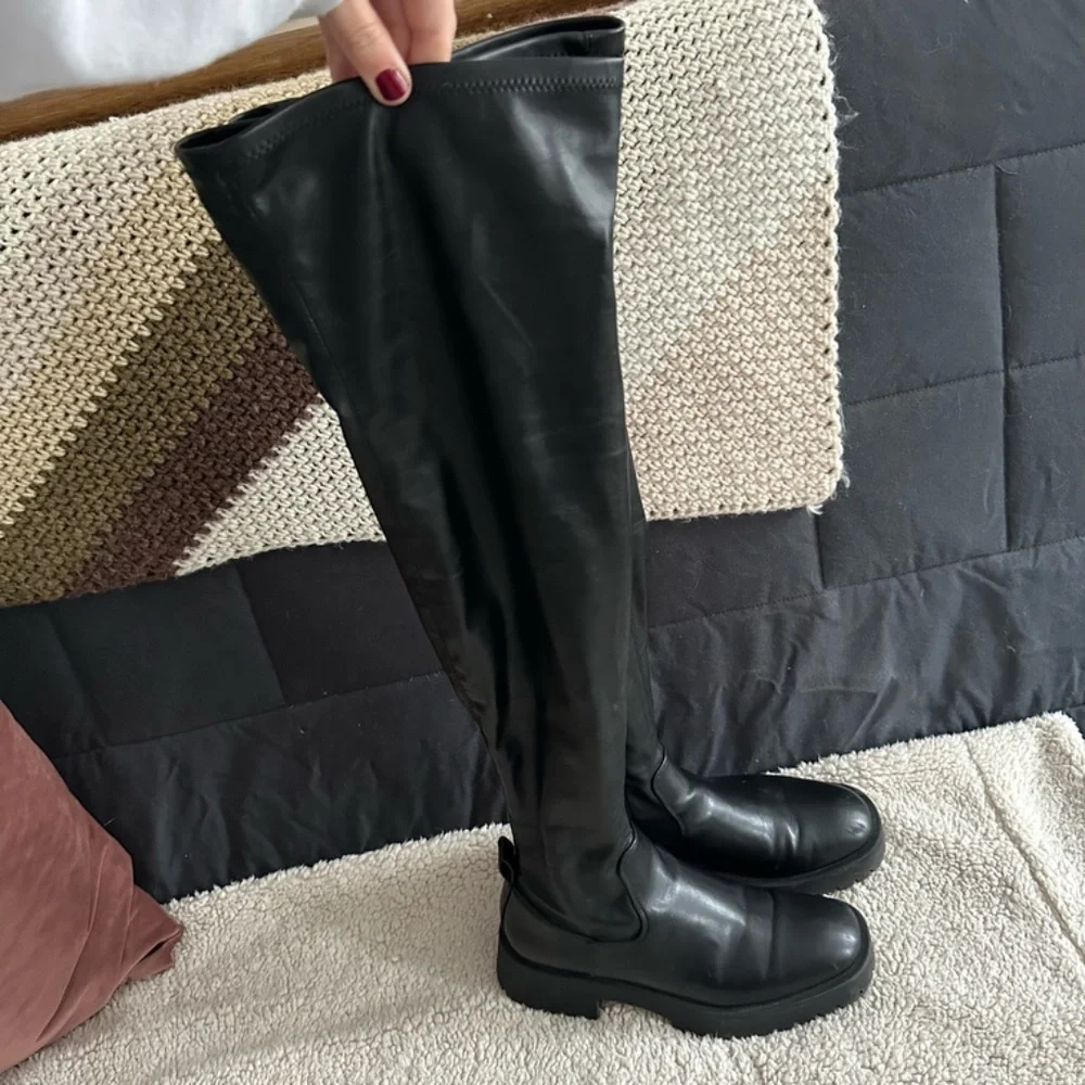 Zara black over